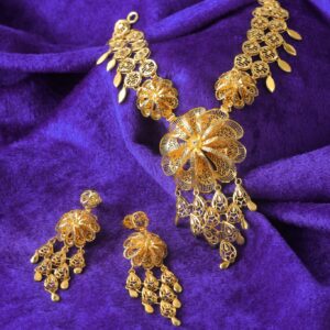 Efsane Grace : Turkish gold haar design